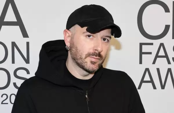 Escándalo en Balenciaga: rompió el silencio el encargado de la polémica campaña con niños