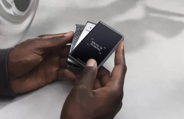 As es el "iPod crypto" que cre Tony Fadell, el genio al que apost Steve Jobs para crear 18 modelos de iPods