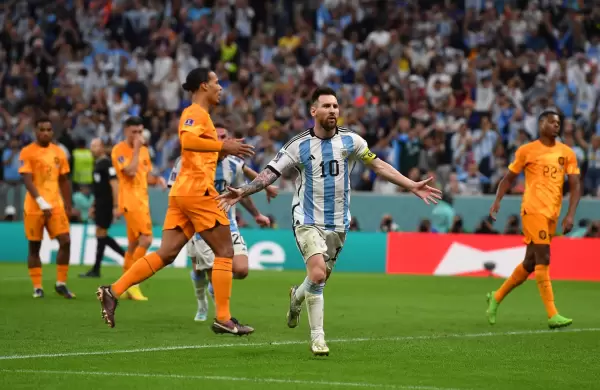 Por penales y sufriendo: ARGENTINA EST ENTRE LOS CUATRO MEJORES DEL MUNDO!