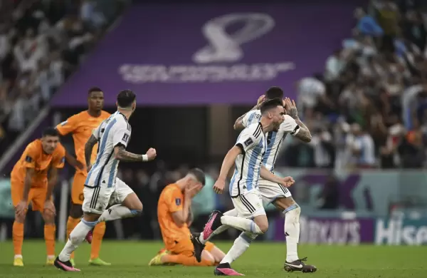La FIFA contra la AFA: Las consecuencias de los incidentes frente a Países Bajos y con un Messi que podría ser sancionado