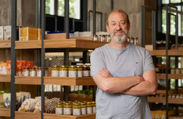 Abri Mercat Caballito: qu marcas estn en el nuevo mercado gourmet