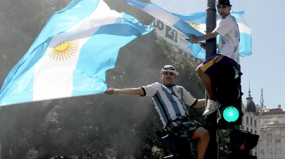 Los argentinos festejan la Copa del Mundo (Tlam)