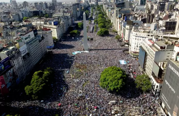 La Argentina está de fiesta: millones de personas celebran la Copa del Mundo por el país y el planeta