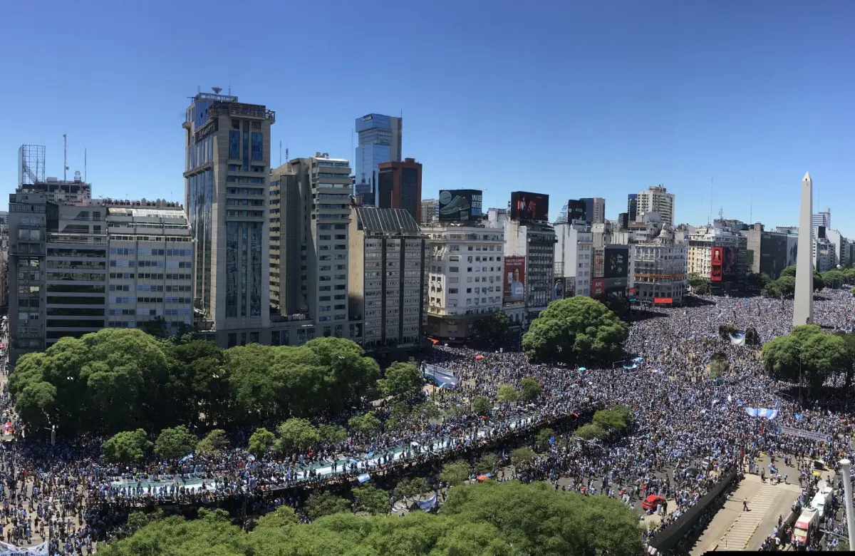 La pasión argentina, en números: el rasgo cultural que se convierte en un activo codiciado por las marcas durante el Mundial