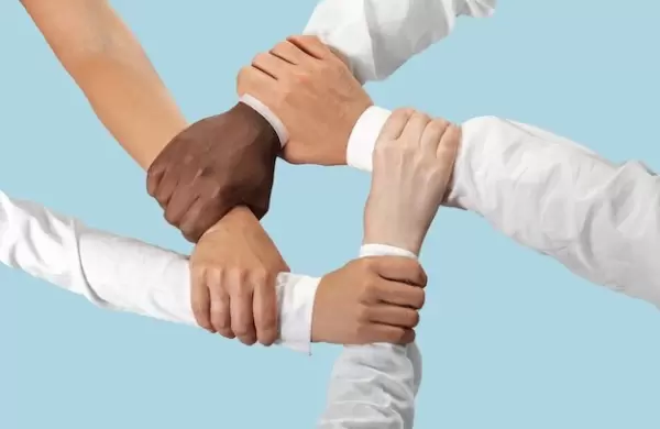 Cinco tips para una comunicación efectiva y asertiva en grandes equipos