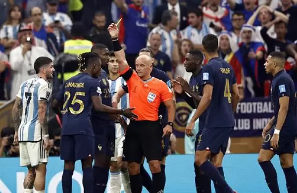 Szymon Marciniak, el juez de la final del mundo, se defiende de los franceses y habla de la polmica por un "penal"