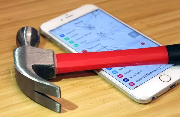 Por qu Apple muerde el polvo y cae a valores de marzo de 2021