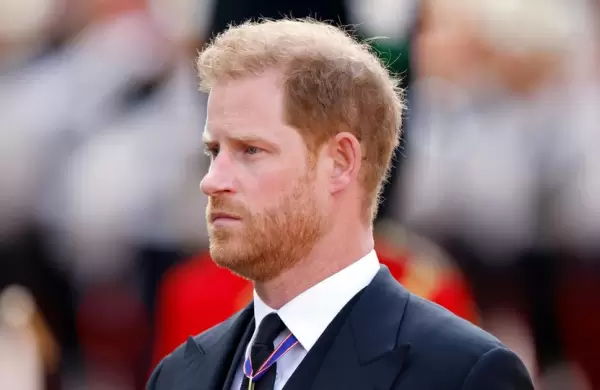 "Mentira peligrosa": Harry acusa a la prensa de tergiversar sus comentarios sobre el asesinato de 25 talibanes