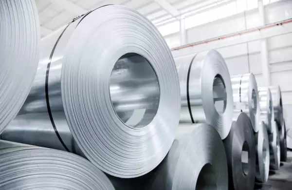 Donald Trump confirmó aranceles para el aluminio y el acero argentinos: el impacto en Ternium y Aluar