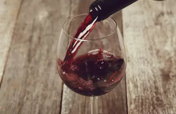 San Valentn: cmo aprovechar el poder afrodisaco del vino, segn esta experta