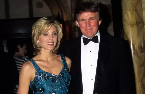 Asombrado y aturdido, Donald Trump confundi a la mujer que lo acusa de violacin con una de sus ex esposas