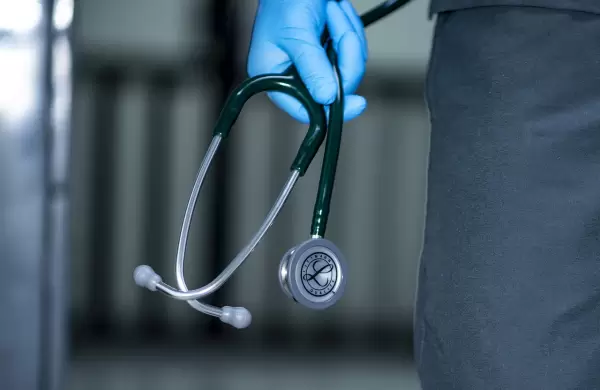 Tribunal confirm medida cautelar que impide a empresa de medicina prepaga cobrar cuota diferencial