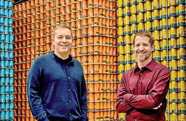 Quiénes son los emprendedores que buscan transformar su cerveza sin alcohol en un negocio de US$ 1.000 millones