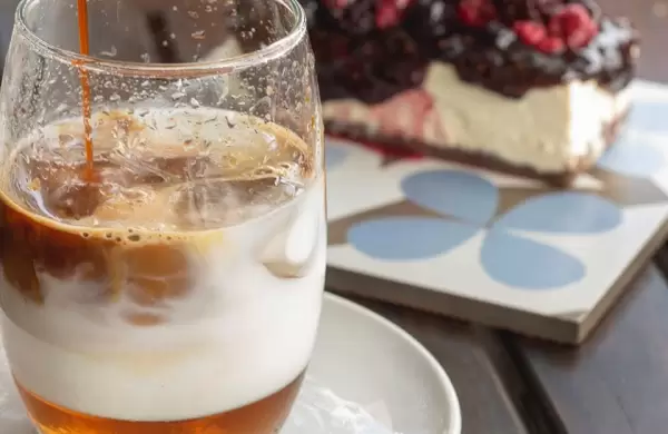 La movida de los cafés fríos cada vez más exóticos