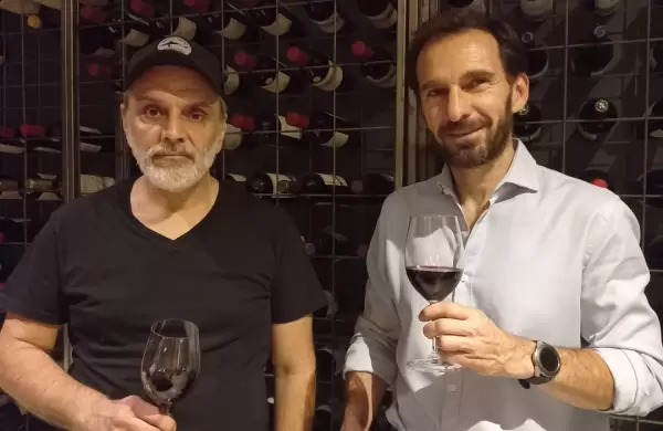 Cmo funciona el "club social" en torno al vino argentino que atrae cada vez ms miradas en Palermo Viejo