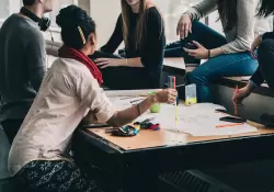 Los peligros de conservar "manzanas podridas" en el trabajo: 5 formas de descartarlas, incluso si son de alto rendimiento