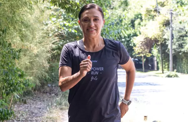 Dej su trabajo para impulsar el running entre las mujeres y lanza una plataforma para formar grupos de corredoras por el mundo