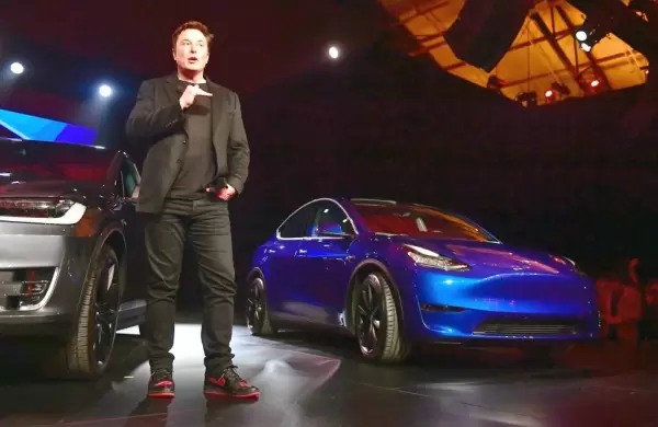 Peligro al volante: El insólito y preocupante motivo por el cual se investigará el "Modelo Y" de Tesla