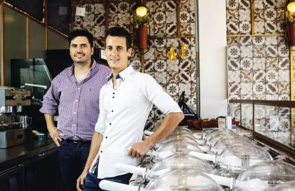 Tienen tres locales, facturan más de $ 100 millones con la venta de helados y esperan crecer con franquicias