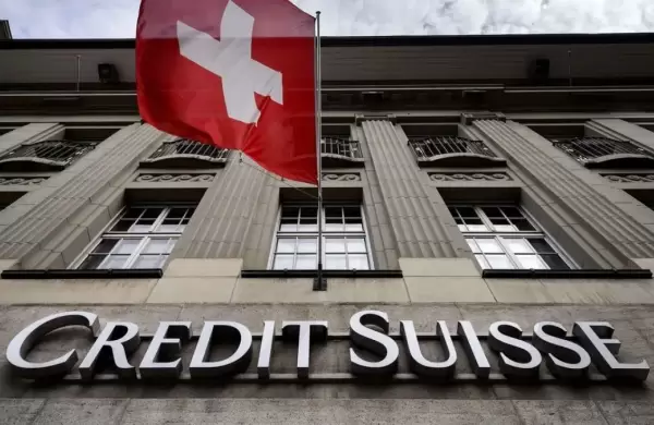 Las acciones de Credit Suisse se desploman a un mnimo histrico