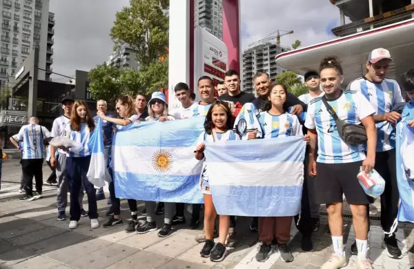 Los campeones del mundo de 1978 y 1986 estarán presentes en el festejo de "La Scaloneta"