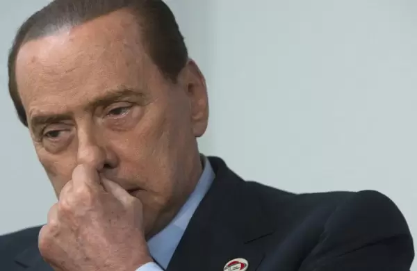 Silvio Berlusconi, el multimillonario y polmico exprimer ministro italiano, fue diagnosticado de leucemia