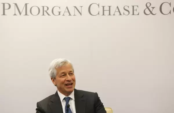 En la segunda mayor quiebra bancaria en la historia de Estados Unidos, el JPMorgan compra el First Republic