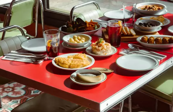 Cmo ser Tapeando 2023, el festival para comer y beber siguiendo las "rutas de la tapa" en la Argentina