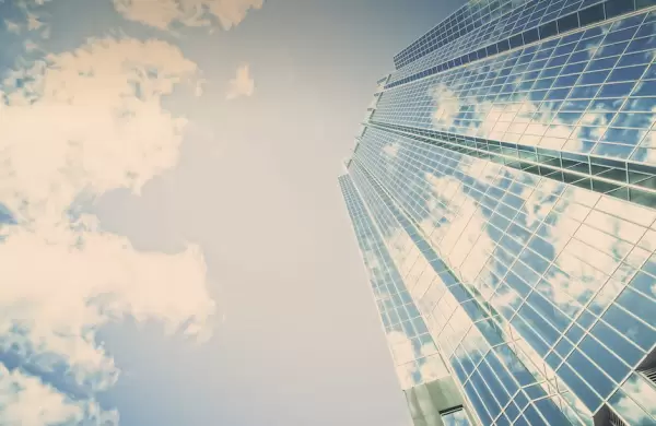 Cuántos miles de millones de dólares debe el sector privado argentino