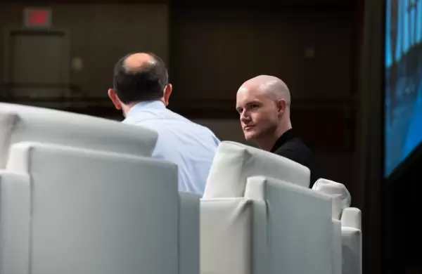 En medio de su batalla contra la SEC, Coinbase comienza a operar en Bermudas