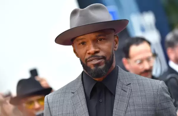 Mientras las celebridades rezan por l, qu es lo ltimo que se sabe sobre la salud de Jamie Foxx