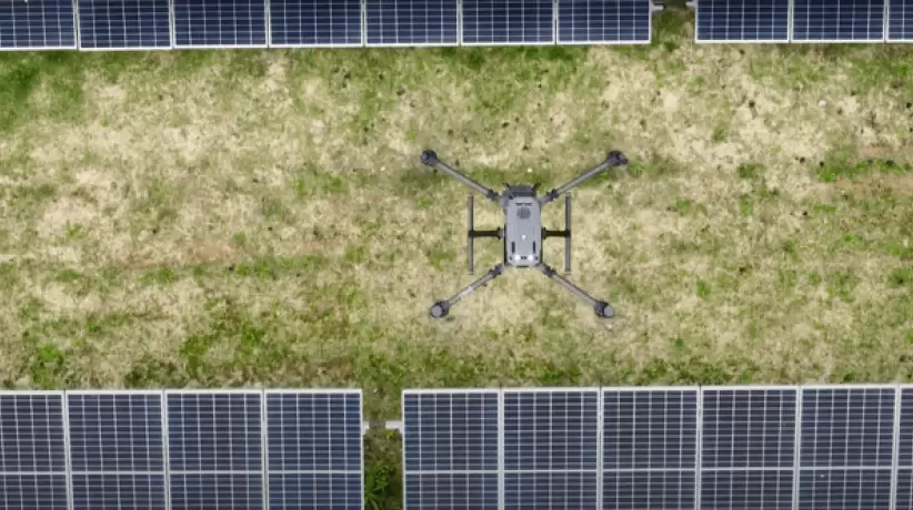 Drones - Paneles solares- Agro