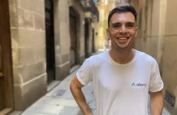 Nivelar la cancha de las oportunidades laborales: la apuesta del joven alquimista uruguayo que busca el unicornio