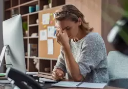 No es lo mismo trabajar bajo presión que bajo tensión: la diferencia entre rendir al máximo o quebrarse por dentro