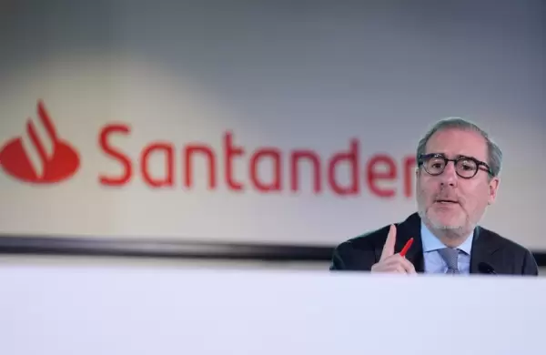 Santander apuesta por el Bitcoin y sorprende al inversor crypto