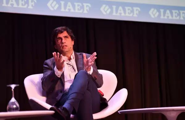 Hernán Lacunza: "El próximo Gobierno no podrá eliminar el cepo el día 1, aunque la normalización deberá llegar el primer año"