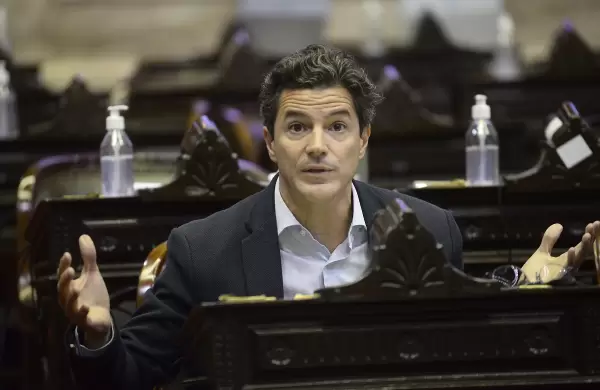 Laspina advirtió que el BCRA gastó US$ 8.000 millones de los US$ 10.000 millones que respaldan los depósitos