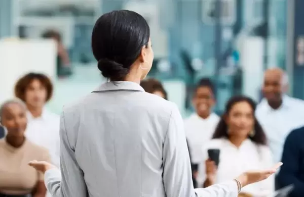 Cómo superar el pánico a hablar en el trabajo
