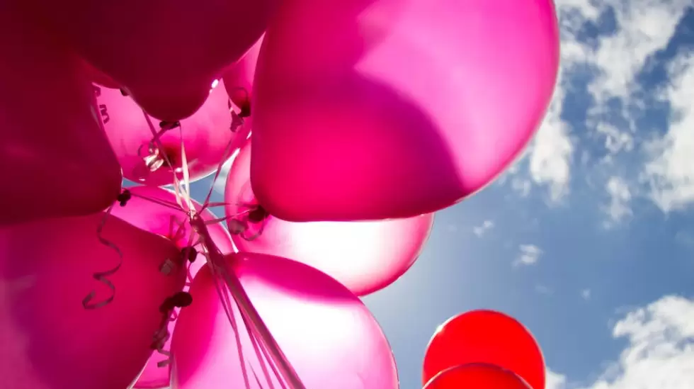 Globos Rosados Y Rojos Durante El Da