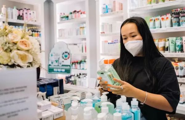 Cómo las empresas farmacéuticas pueden utilizar la IA para destacarse en un mercado abarrotado