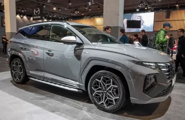 Hyundai y Kia retiran del mercado casi 92 mil autos que podran "incendiarse"