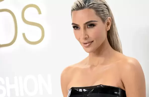 Cómo es el escaneo corporal que promueve Kim Kardashian para detectar "enfermedades mortales" y cuesta 2500 dólares