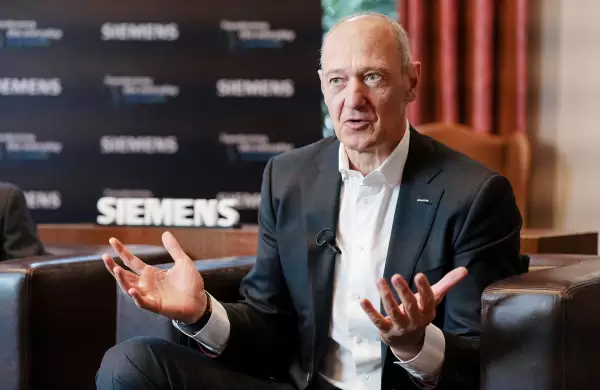 Roland Busch, CEO de Siemens: "Si algo sale siempre bien, entonces no apuntamos lo suficientemente alto"
