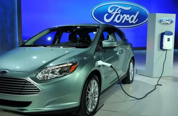 Ford deja al "rojo vivo" la carrera de vehculos elctricos tras un anuncio clave