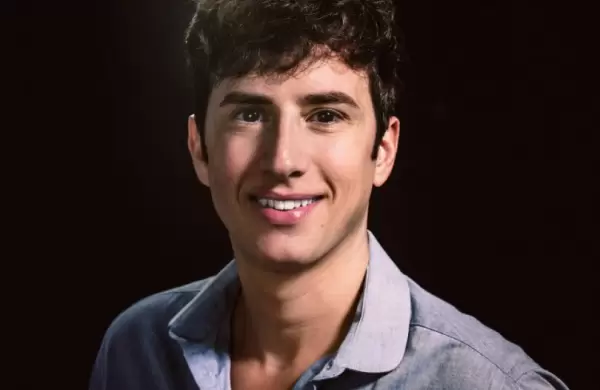 Dej el mundo de las finanzas para hacer velas en su casa y ahora, con local propio, planea abrir franquicias en el exterior