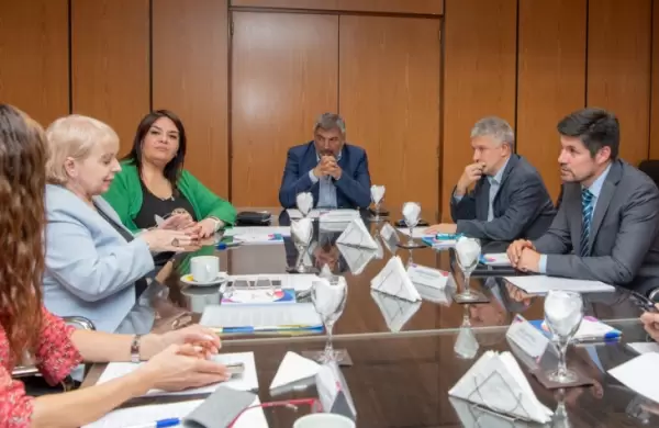 Tensión por el 5G: empresas del sector cuestionan la licitación del ENACOM