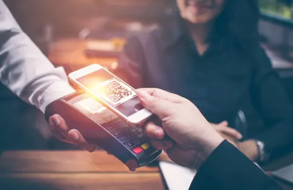 Sobre la hora, el Banco Central retrasa 45 días una medida crucial para los pagos con QR interoperable