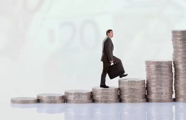 Resumen por sector: así serán los ajustes al personal fuera de convenio