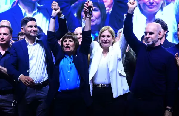 Juntos por el Cambio arrasó en Santa Fe y Patricia Bullrich apuesta a un "efecto contagio"