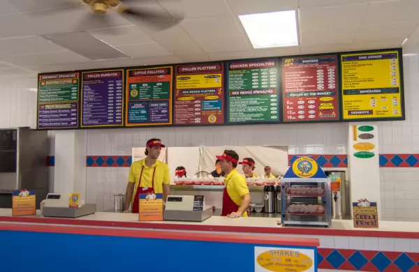 Fast food: la puerta al primer empleo